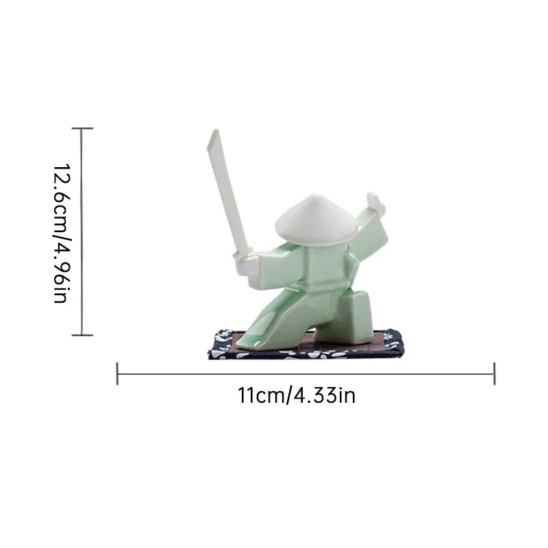 Soporte de incienso, diseño de estatuilla samurái, cerámica delicada y llamativa, duradero, práctico, quemador de incensario de mesa para el hogar, decoración del hogar